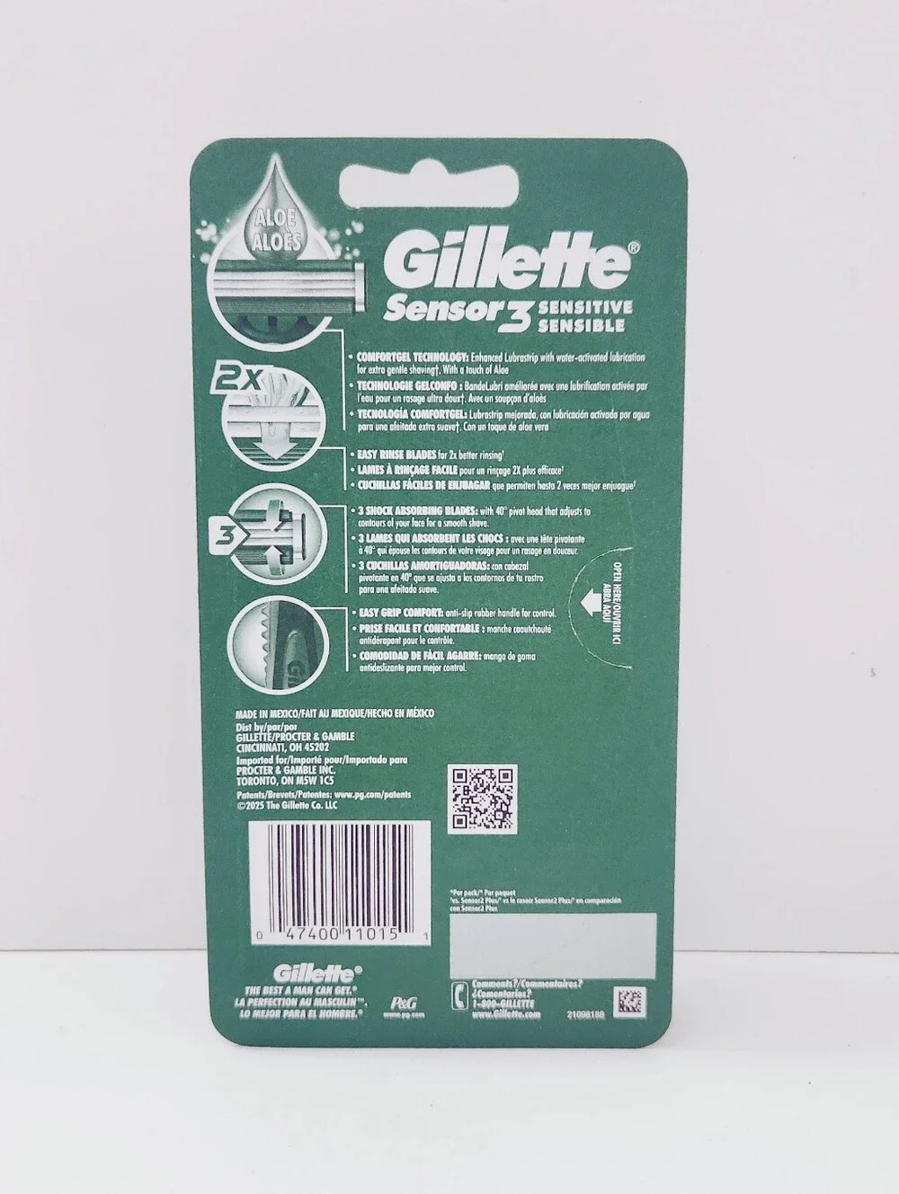⭐4/$15 Gillette Sensor3 Sensitive 3-Blade Disposable Razor